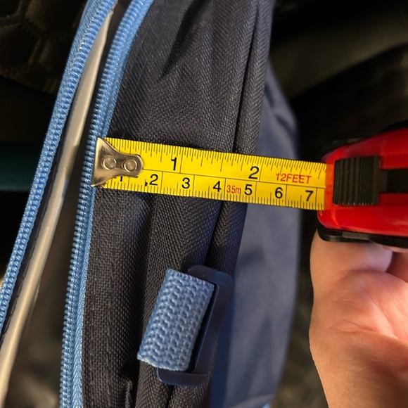 Bluey Kids insulated Lunch Bag (8” x 10”) - Picture 4 of 6